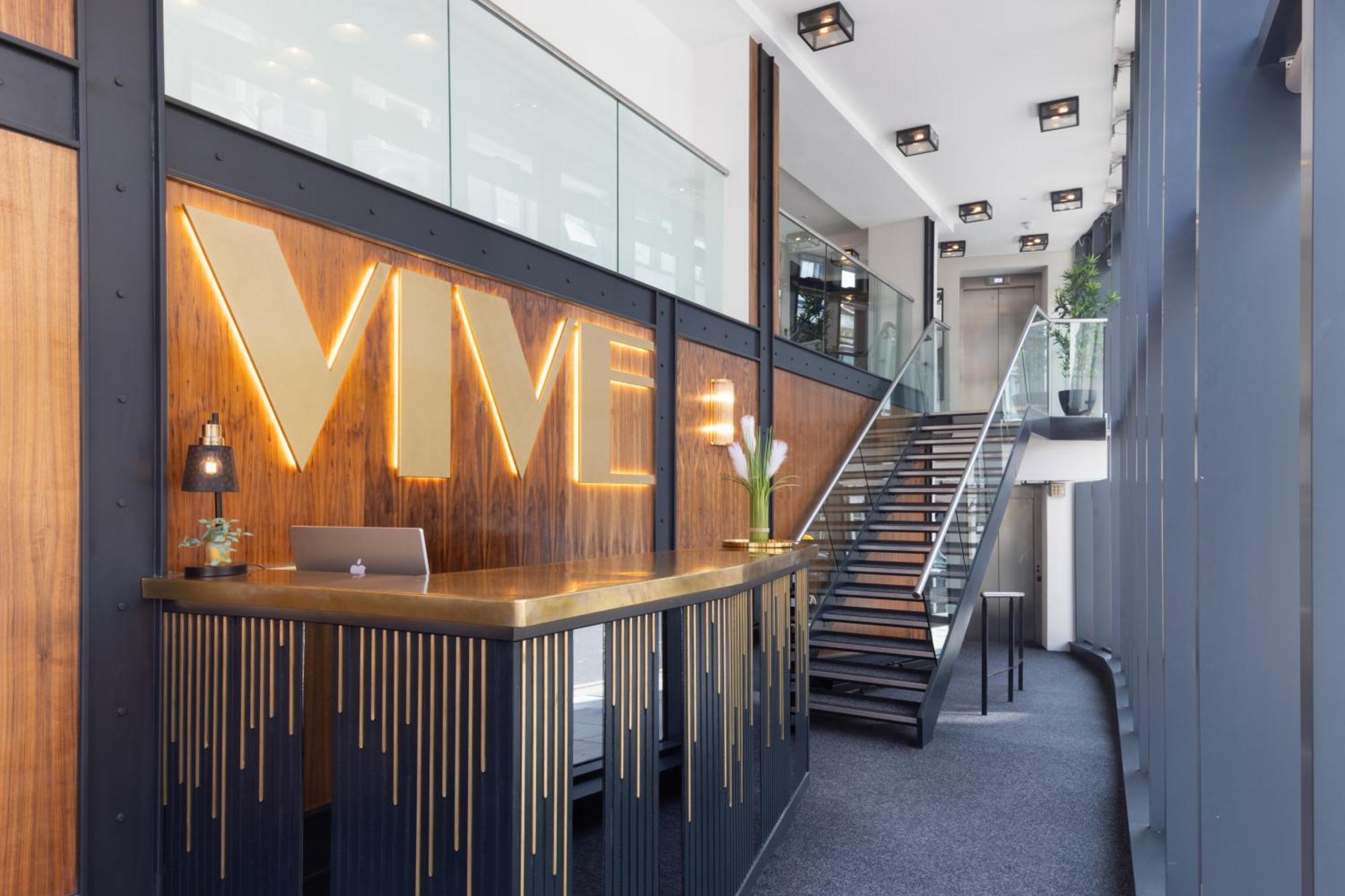 Vive Hotel Hastings Ngoại thất bức ảnh
